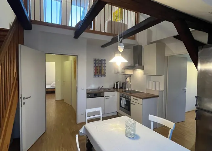 Schoenes In Zentrumsnaehe * Грац